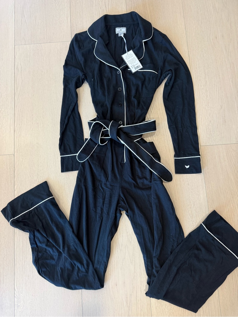 NWT Petite Plume Women's Black Piped Pajama Jumpsuit with Tie Belt | XS